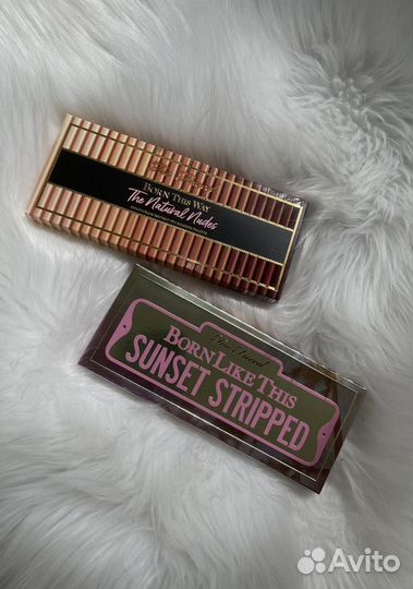 Палетка теней too faced the natural nudes