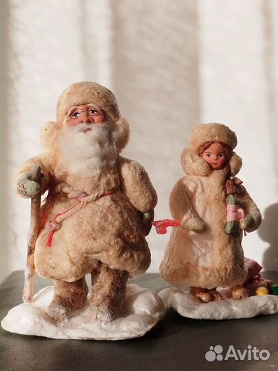 Дед Мороз и Снегурочка под елку