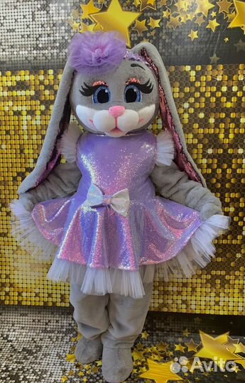 Зайка поздравление. Ростовая кукла. Аниматор