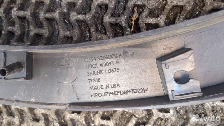 Молдинг крыла Ford Escape 2015, 2017