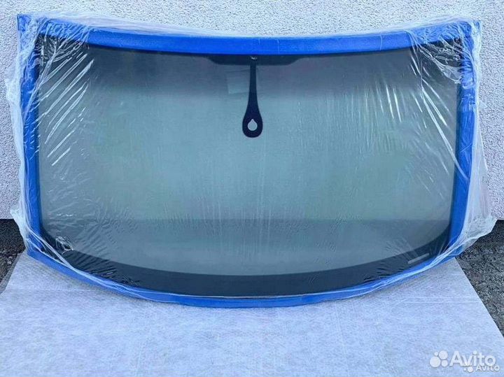 Заднее стекло Митсубиси Аутлендер Хл