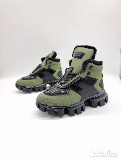 Высокие кеды prada с мехом