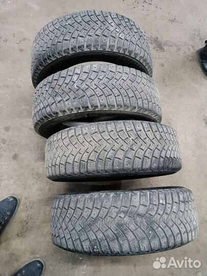 Michelin X-Ice North 2 215/60 R16 99T