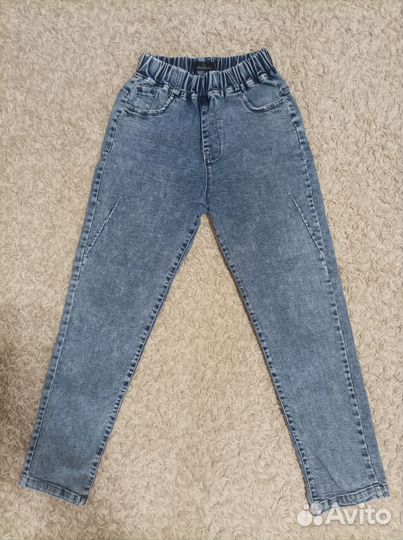 Джинсы на резинке для девочки 152 р