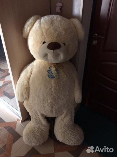 Медведь большой 1,2м песенку поет