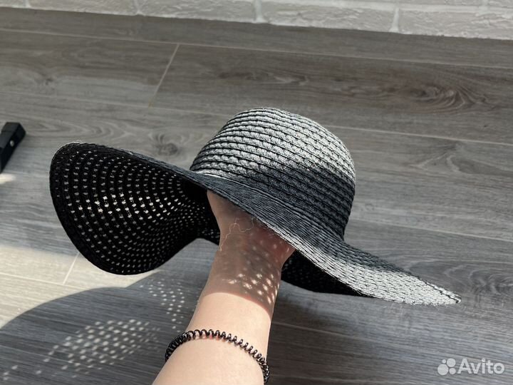 Шляпа женская (бронь)