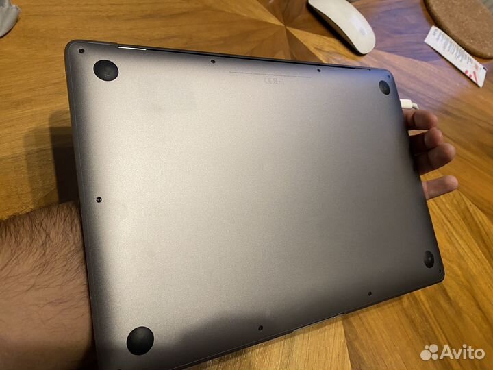 Macbook air 13 2019 retina 128