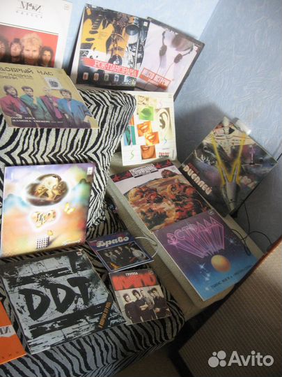 Книги СССР Гюго Мольер Бобины CD Кассеты Пластинки