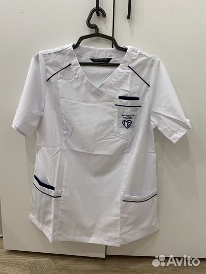 Медицинский костюм