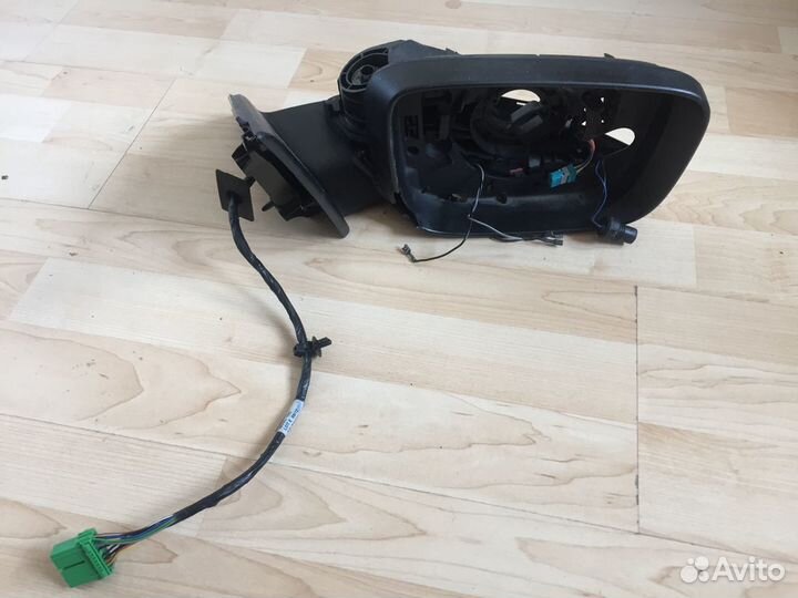 Зеркало правое не в сборе Volvo XC 60 с 2008