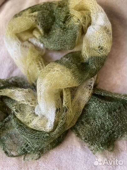 Пуховая шаль палантин паутинка