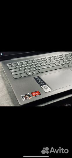 Lenovo Ryzen 5 5500U 8gb ram ssd 512