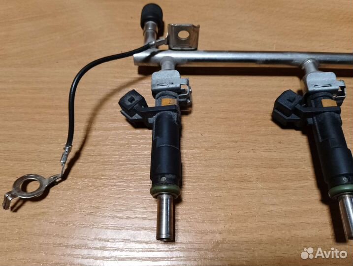 Топливная рампа Шевроле Круз 1.8 б/у оригинал