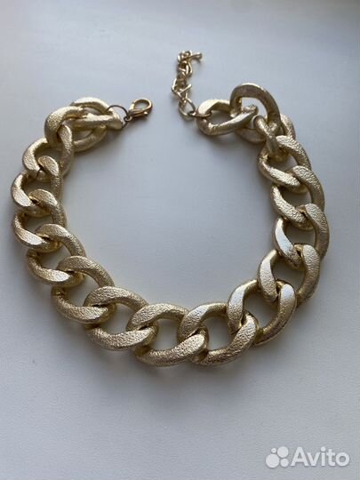 Колье чокер