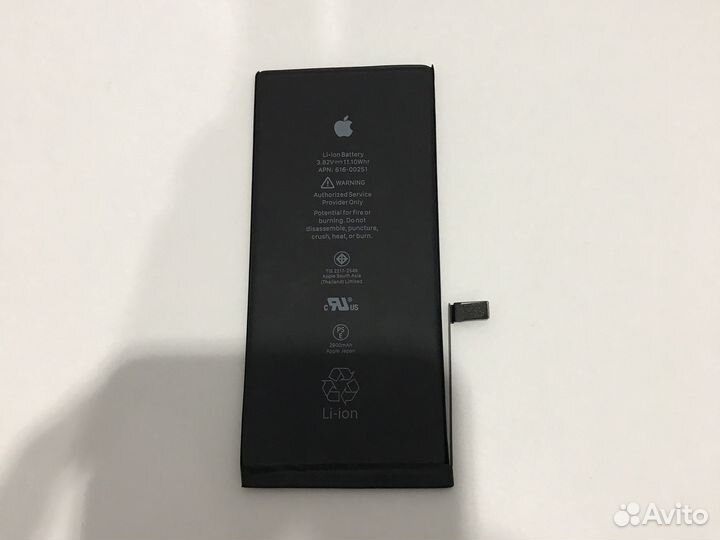 Аккумулятор на iPhone 7 plus