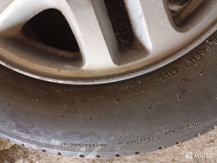Bfgoodrich Advantage 215/60 R16