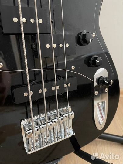 Бас гитара Ibanez TMB30-BK