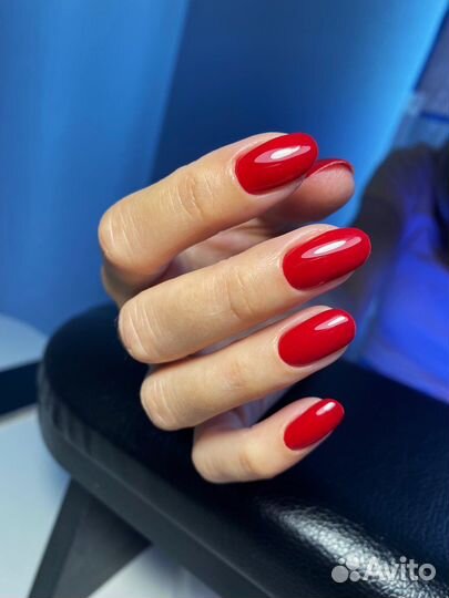 Маникюр на дому