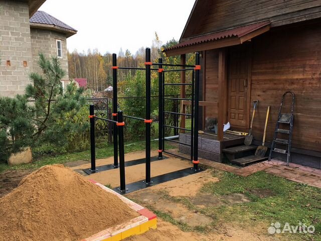 Спортивная площадка