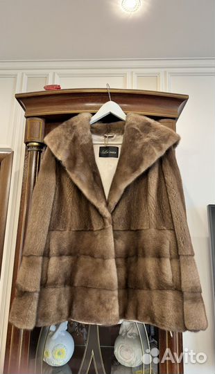 Шуба норковая с капюшоном 44 46