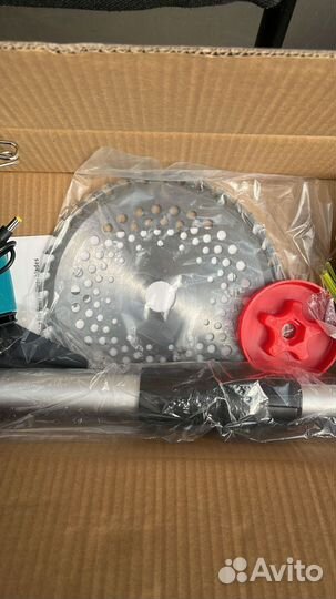 Триммер для покоса травы аккумуляторный