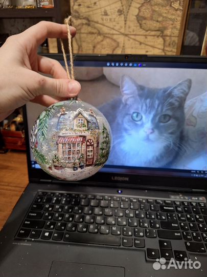 Шар новогодний