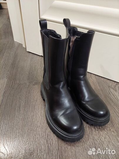 Ботинки женские зимние 36размер