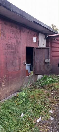 Гараж, > 30 м²