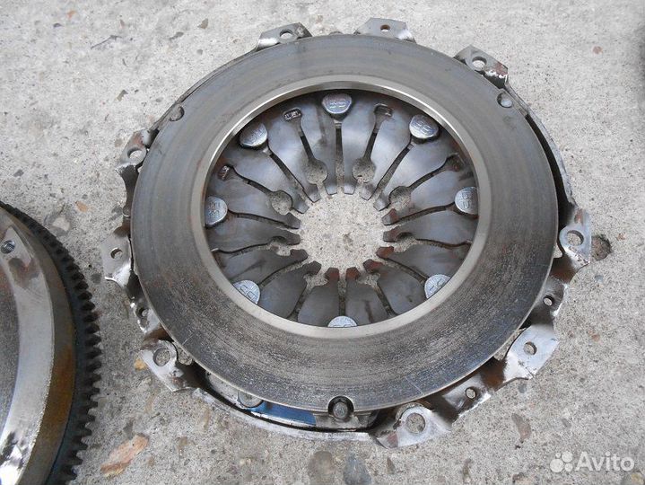 Маховик Ауди А4 Б6 1.9 тди 6 ступка МКПП
