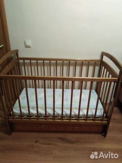 Детский кровать