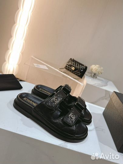 Сандали Chanel