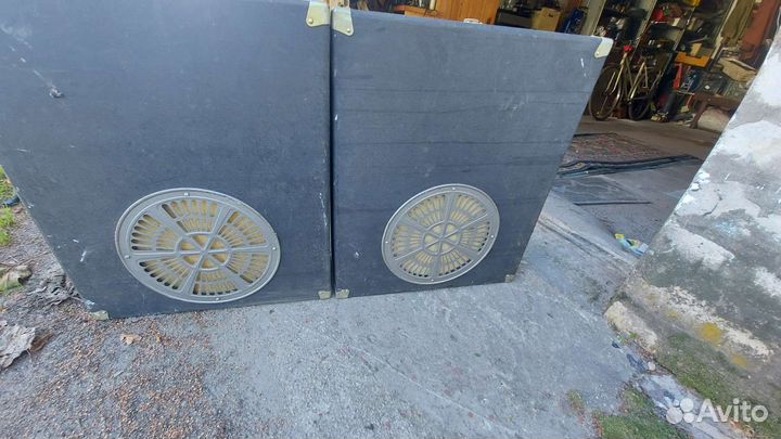 Акустические колонки Ломо Кинап