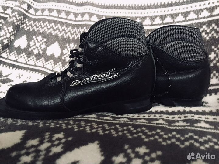 Лыжные ботинки 36 размер