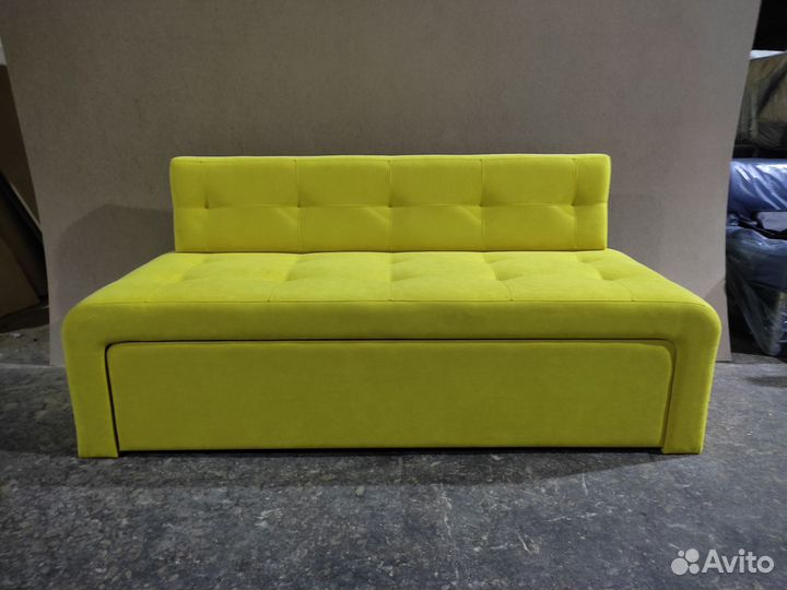 Диван на кухню новый со спальным местом