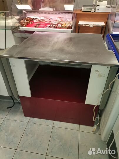 Холодильные витрины бу