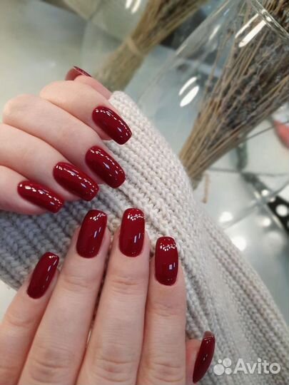 Маникюр и Педикюр на Сиреневом бульваре