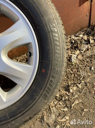 Bridgestone Alenza Sport AS 205/65 R15