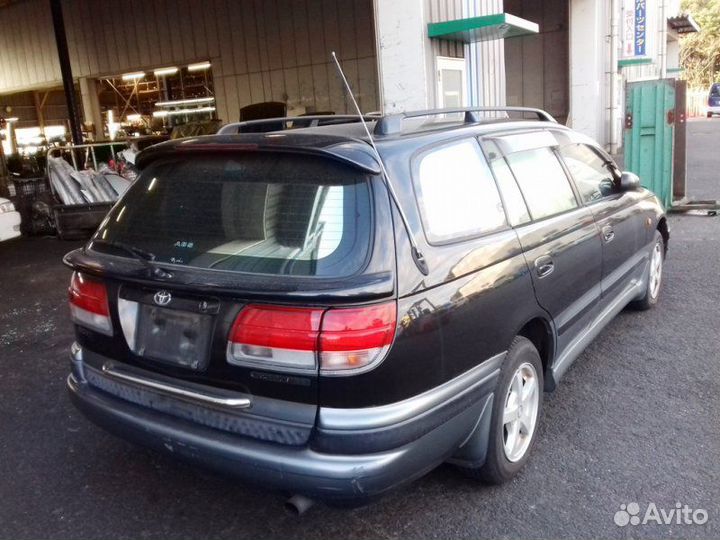 Зеркало переднее правое Toyota Caldina ST191G 3SFE