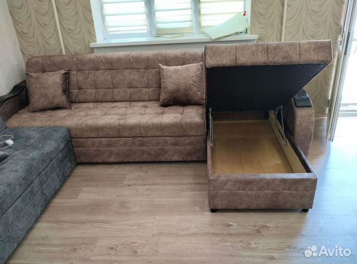 Диван угловой раскладной в наличии