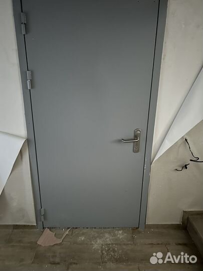 Дверь входная металлическая