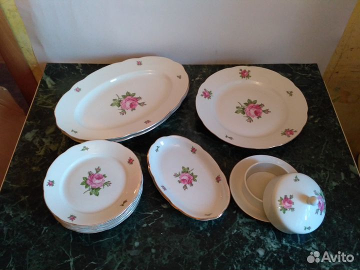 Сервиз столовый фарфоровый 