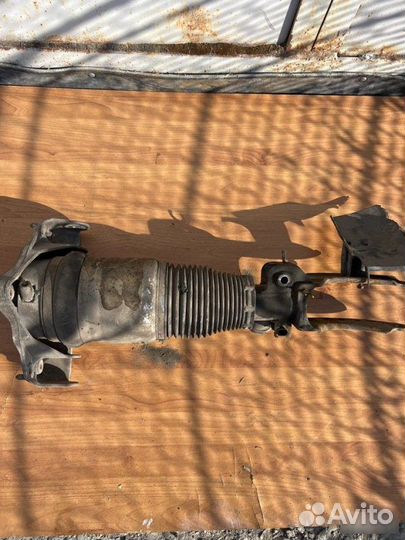 Пневмостойка передняя Porsche Cayenne 955