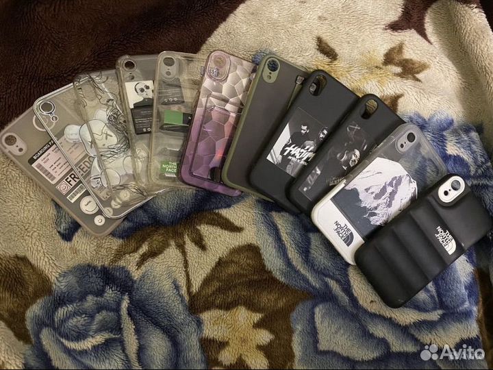 Чехлы на телефон iPhone xr