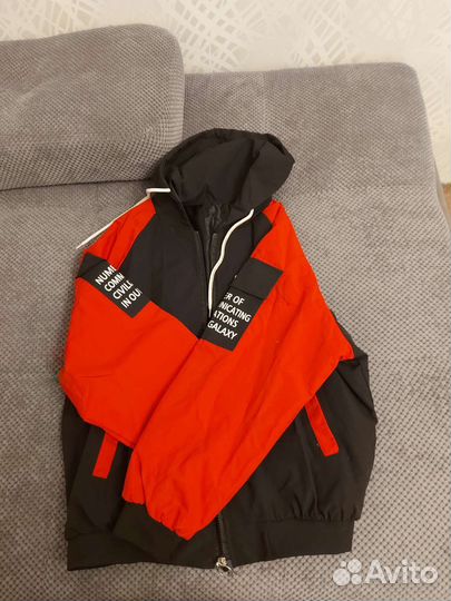 Ветровка для девочки