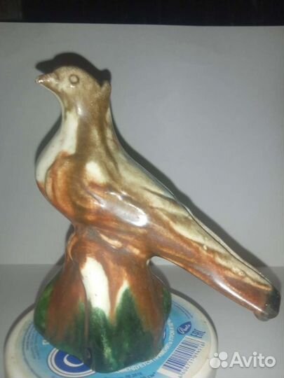 Птица статуэтка фарфоравая