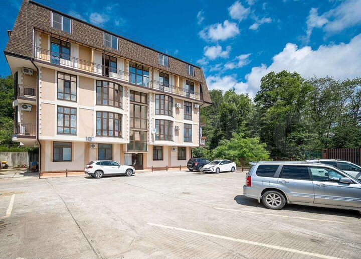 Комната 20 м² в 1-к., 1/5 эт.