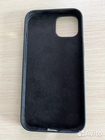 Magsafe чехол iPhone 13 анимация