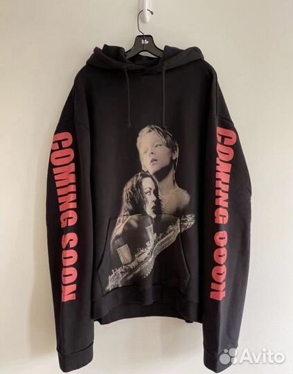 Vetements titanic 16