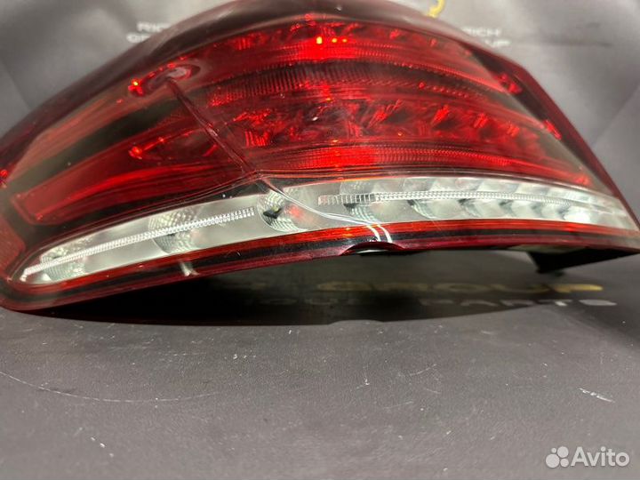 Стоп-сигнал задний левый Mercedes-Benz E-Class