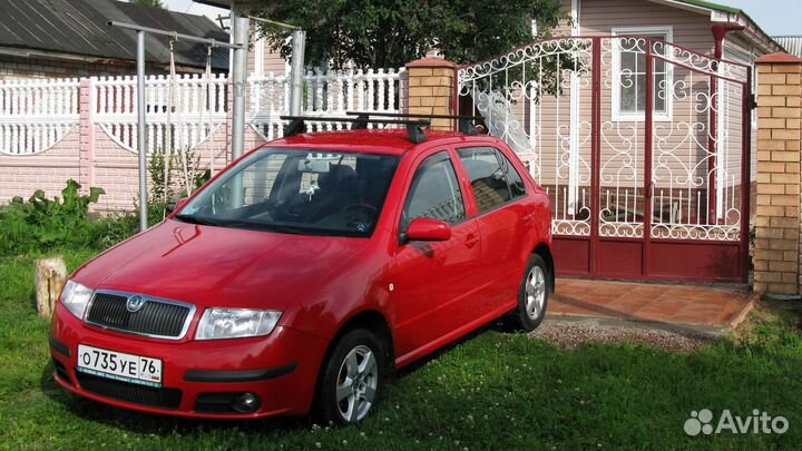 Заднее стекло на Skoda Fabia хэтчбек Замена